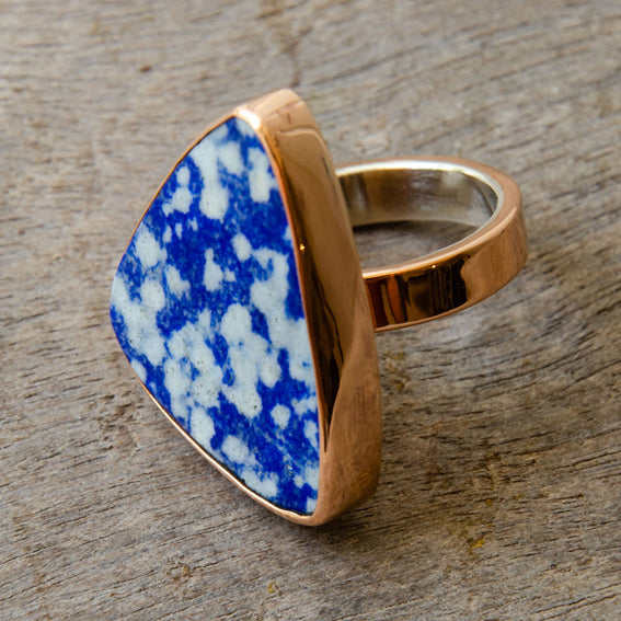 Copper ring with sodalite