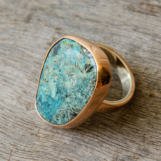 Copper ring with turquoise