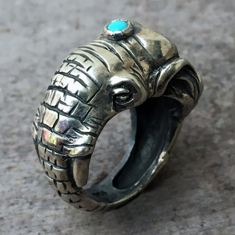 Elephant silver ring with turquoise